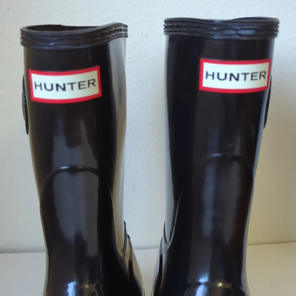 HUNTER ORIGINAL SHORT GLOSS BLACK - Size 7